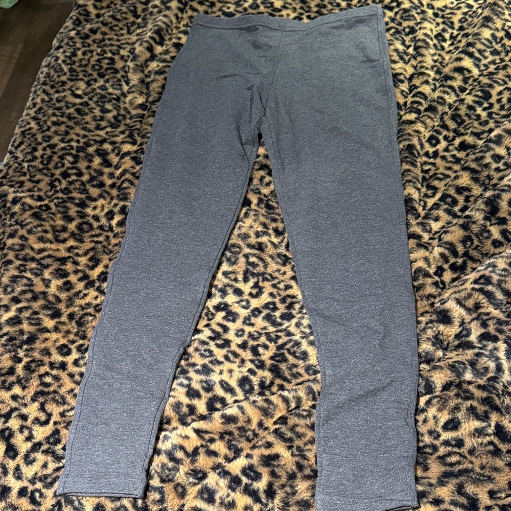 Leggings size medium